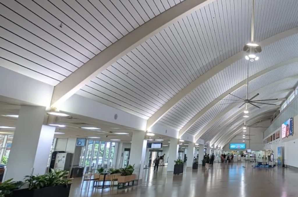 Darwin airport lounge